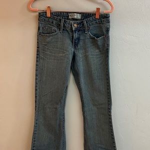 Levi Strauss Low Slim Flare Juniors Size: 1 Medium